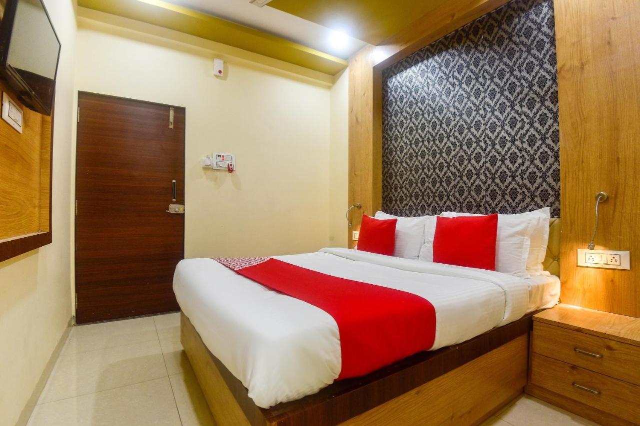 OYO 60773 Ruchita Loadging & Boarding Hotel Mumbai Exterior foto