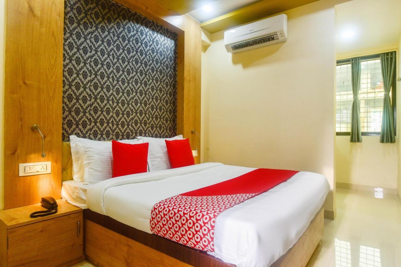 OYO 60773 Ruchita Loadging & Boarding Hotel Mumbai Exterior foto