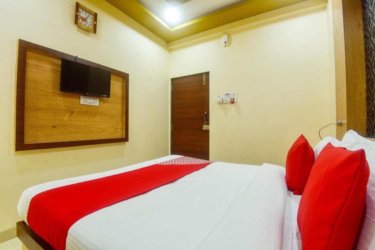 OYO 60773 Ruchita Loadging & Boarding Hotel Mumbai Exterior foto